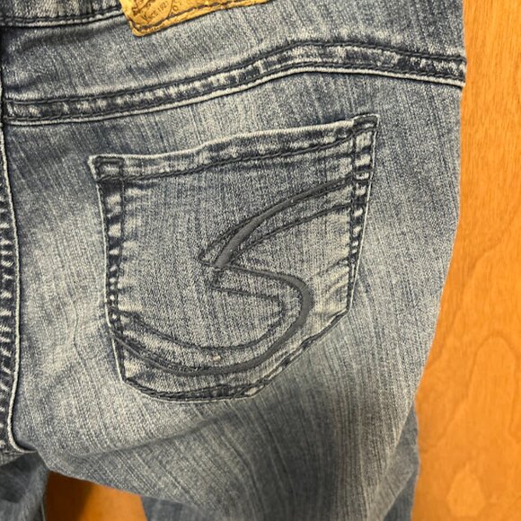 Silver Jeans Co. “Eddie” Relaxed Fit Straight Leg Jeans W27 L31 Medium Wash - Picture 6 of 7